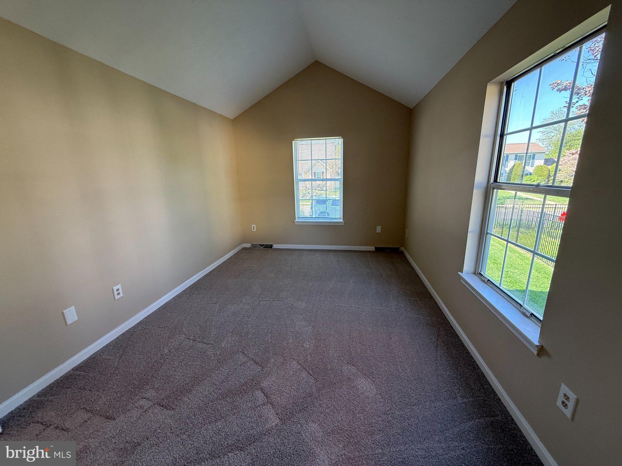 BRIMFIELD - Residential