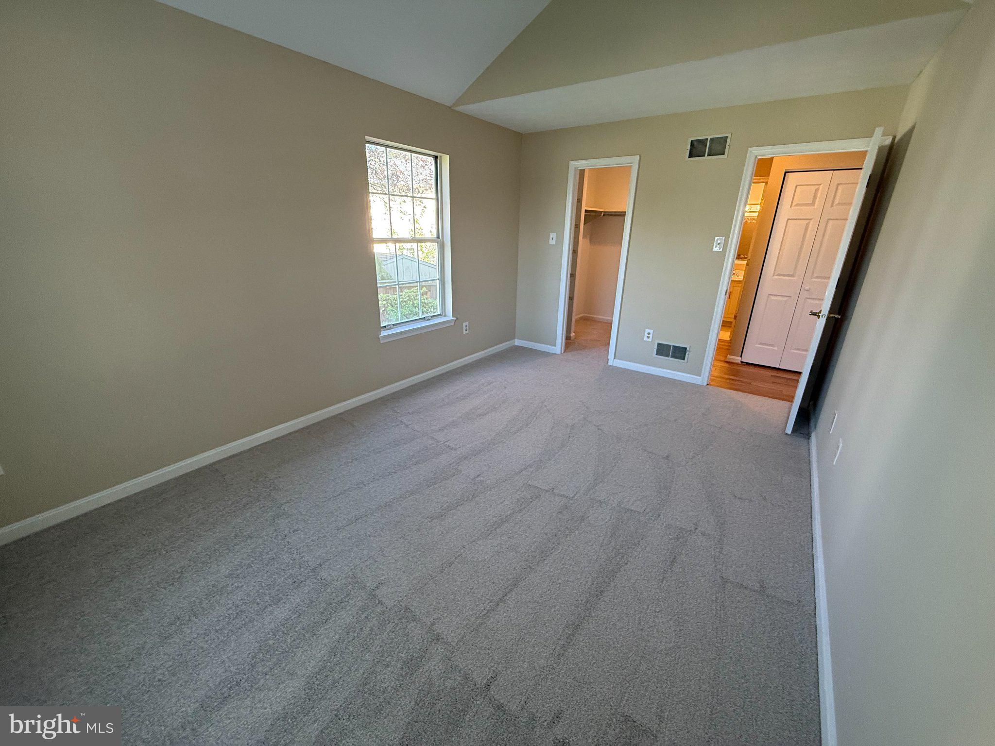 BRIMFIELD - Residential