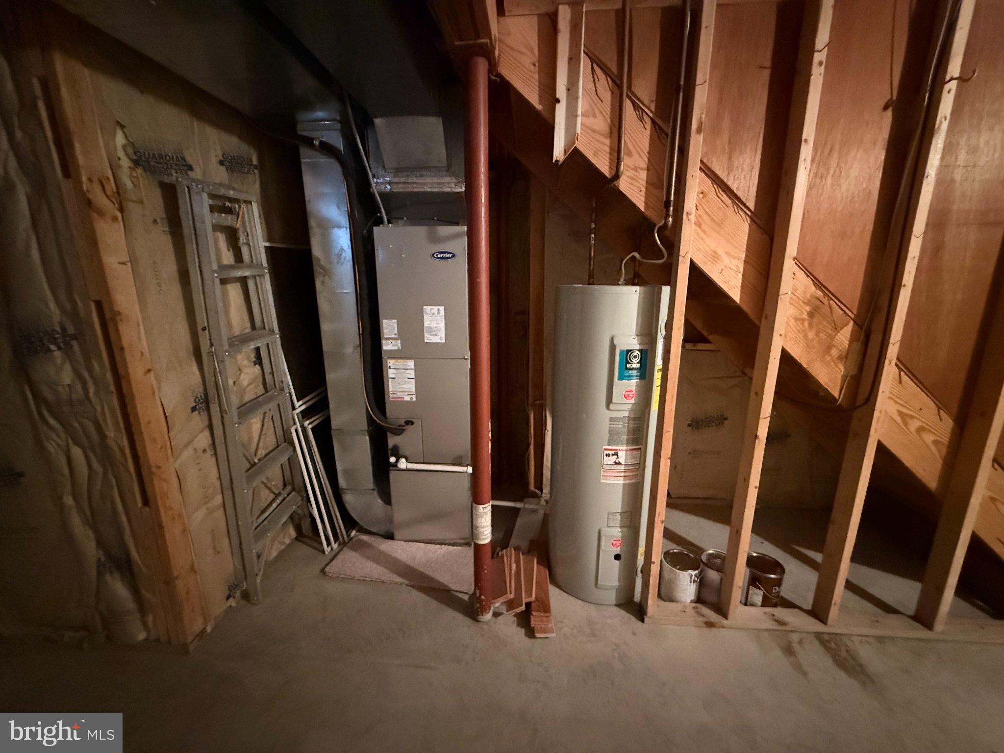 BRIMFIELD - Residential