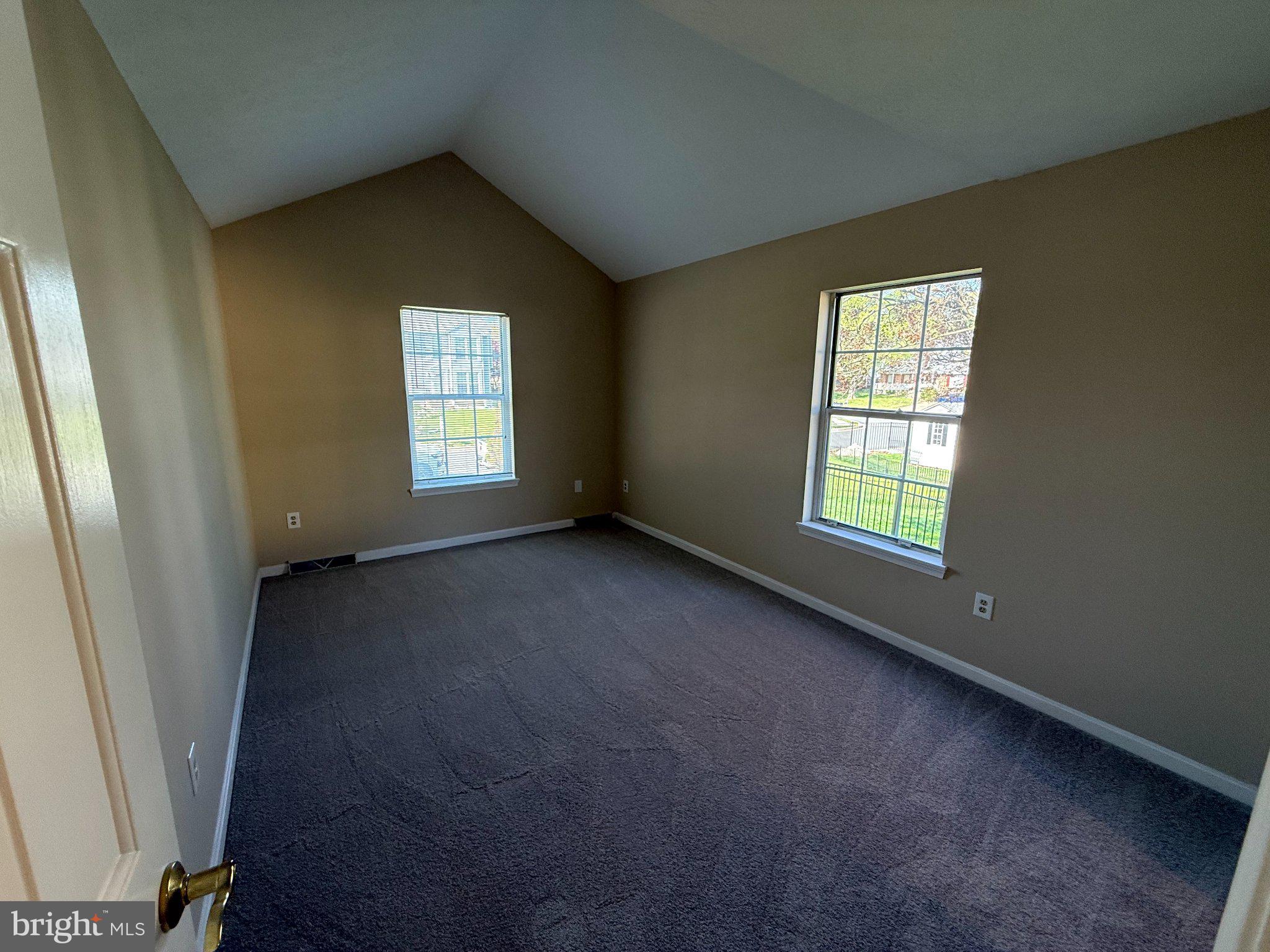 BRIMFIELD - Residential