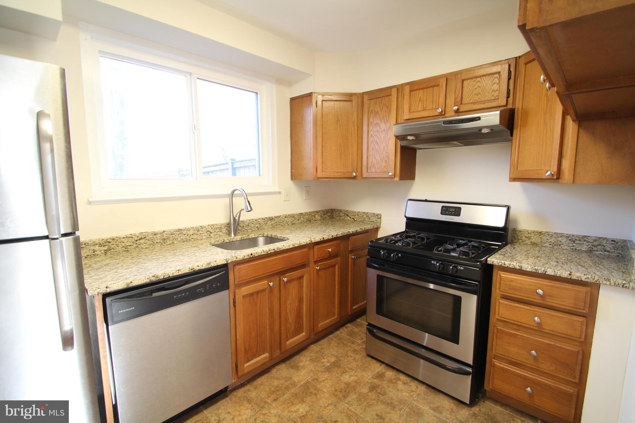 KENWOOD TOWERS - Residential Lease