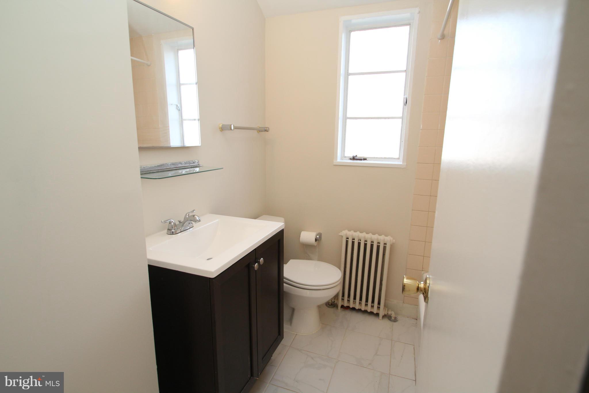 KENWOOD TOWERS - Residential Lease