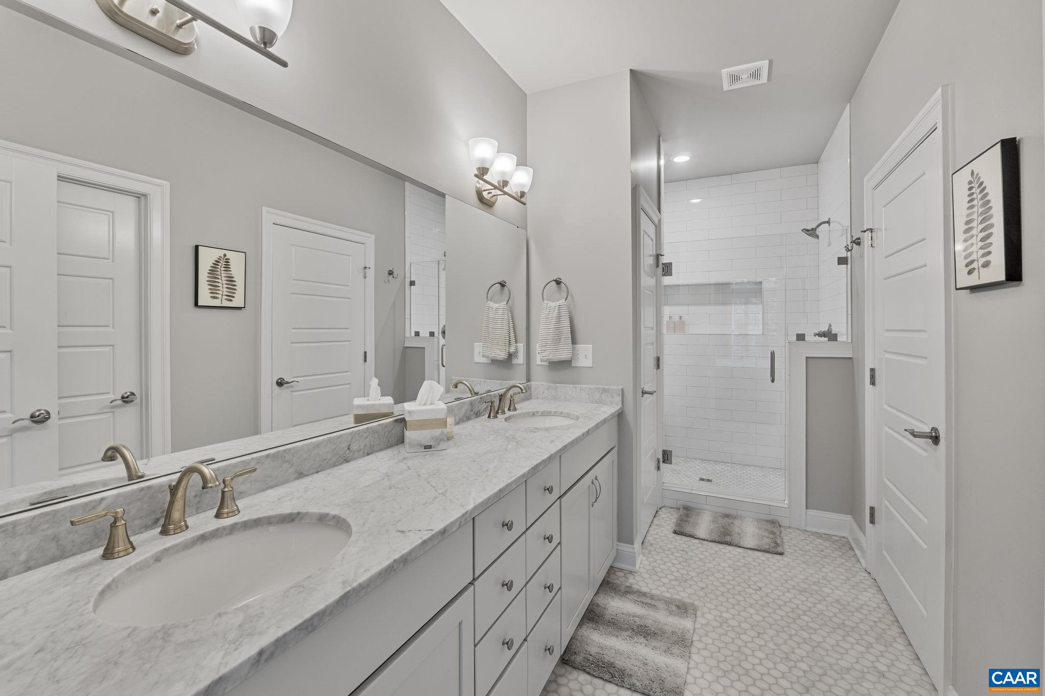 OLD TRAIL - Residential