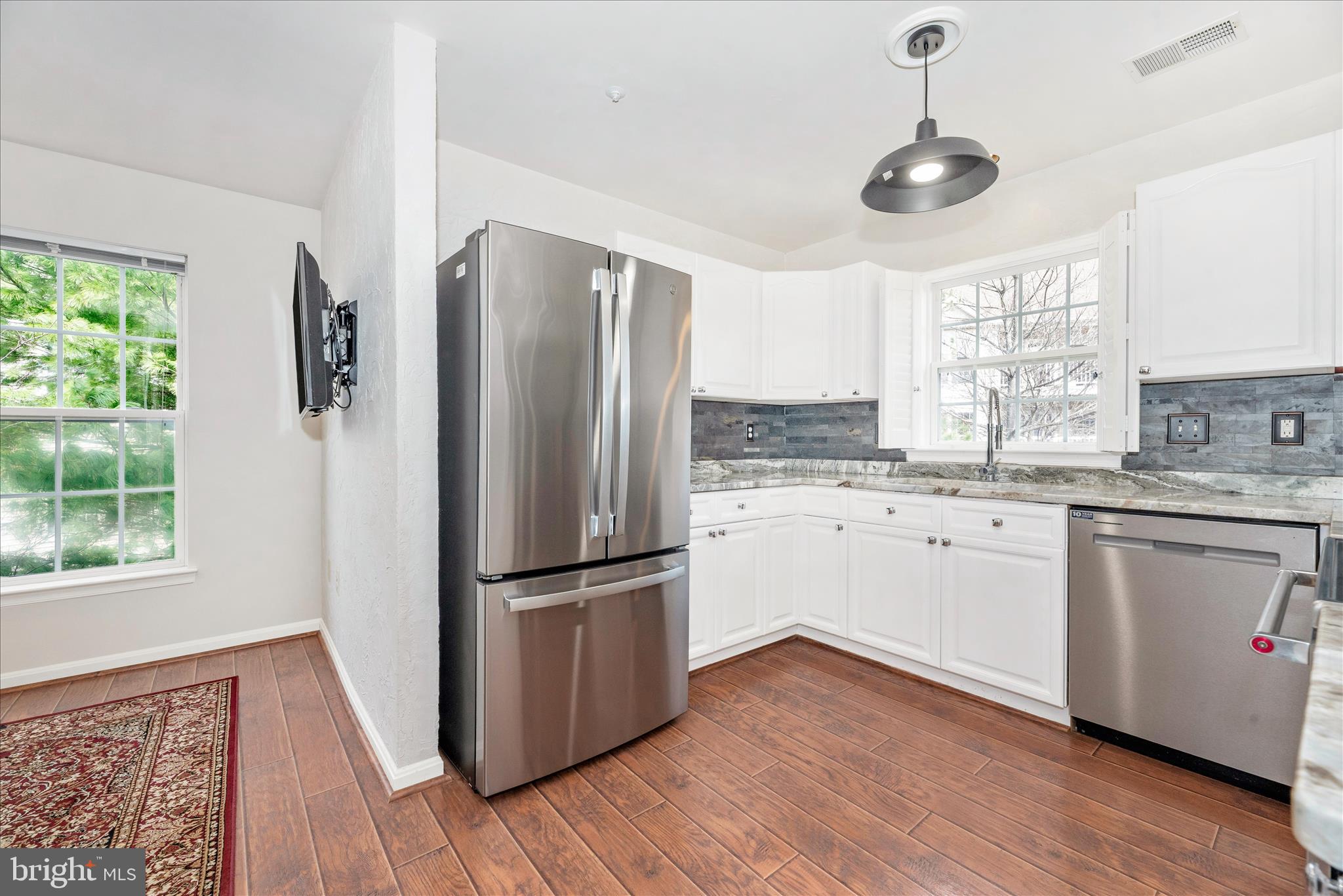 RIDGEVIEW - Residential