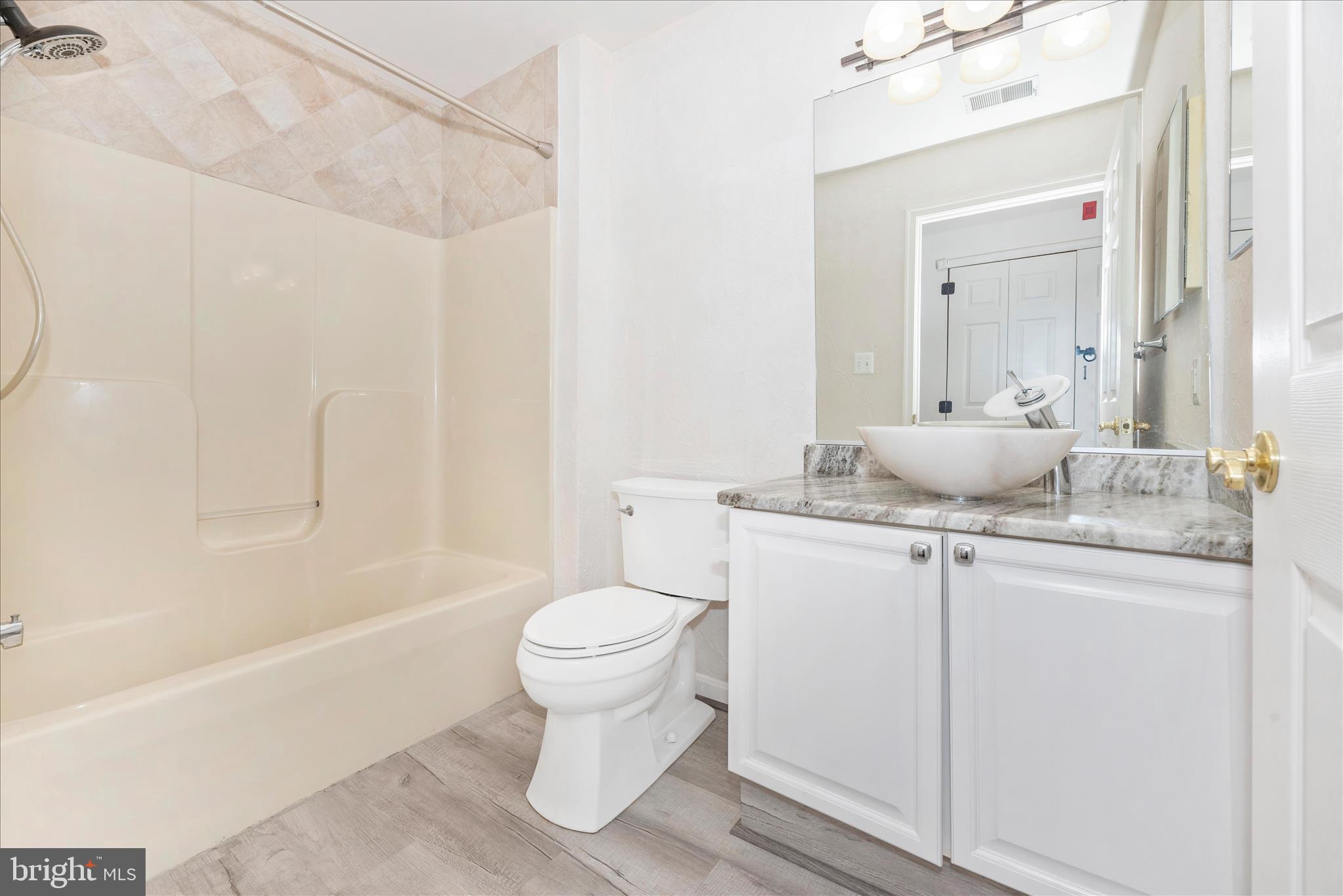 RIDGEVIEW - Residential