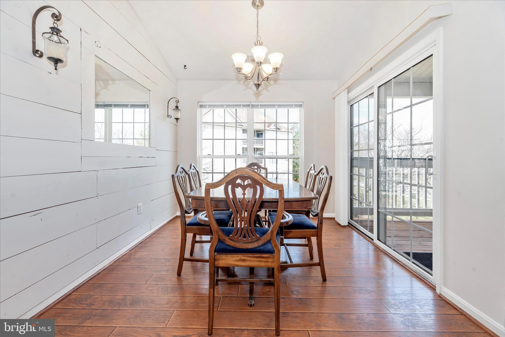 RIDGEVIEW - Residential