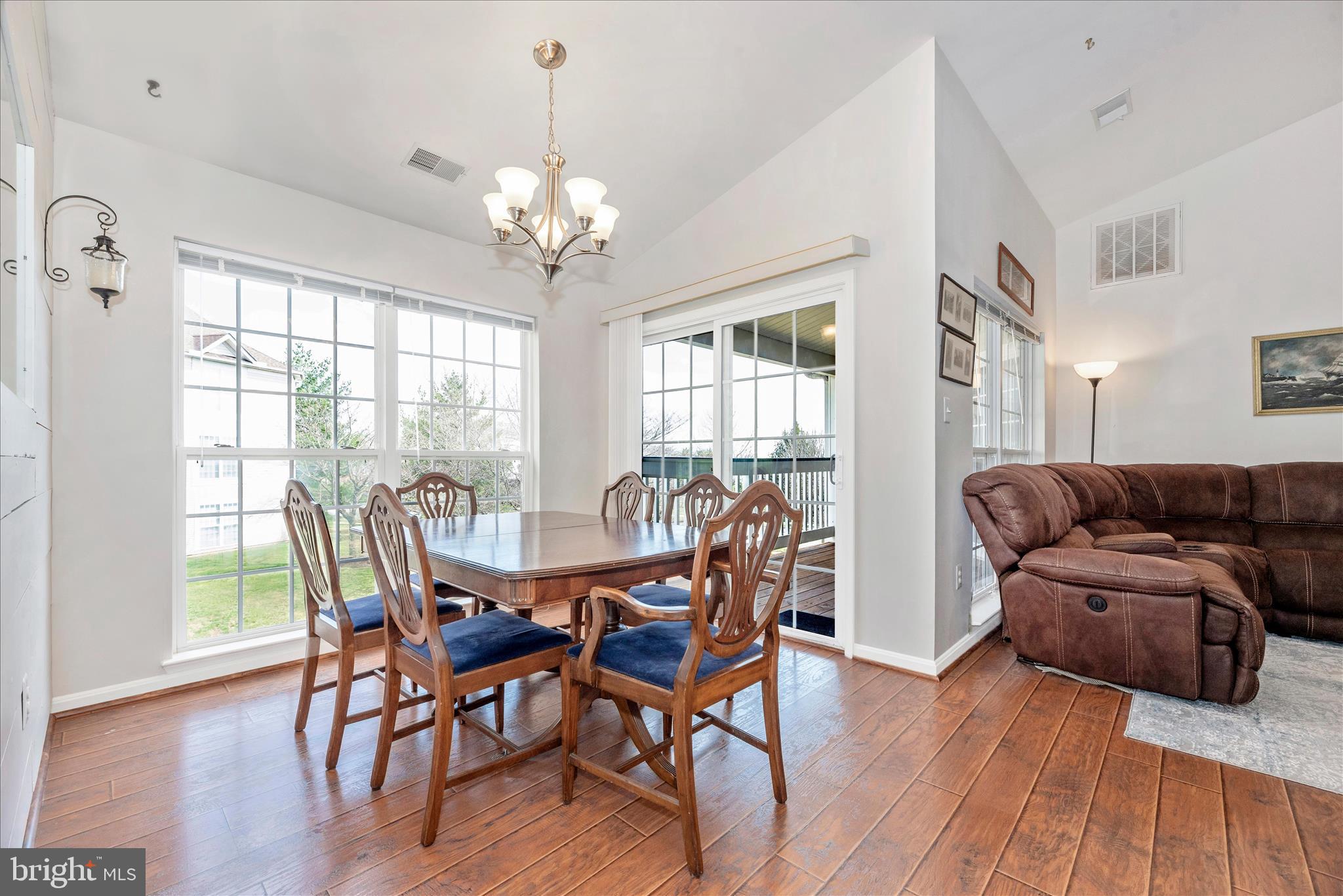 RIDGEVIEW - Residential