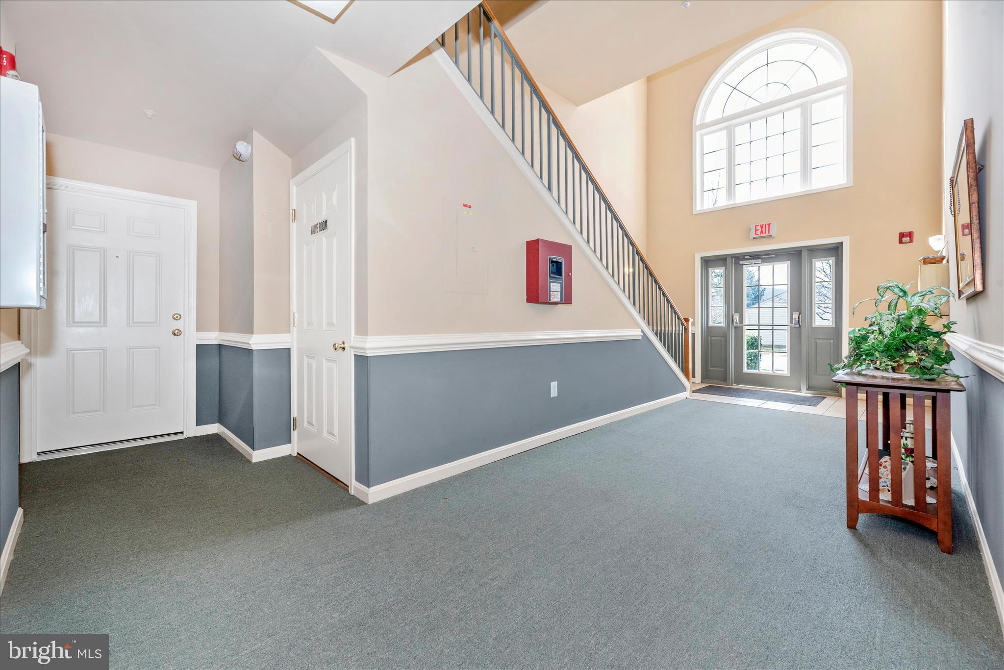 RIDGEVIEW - Residential