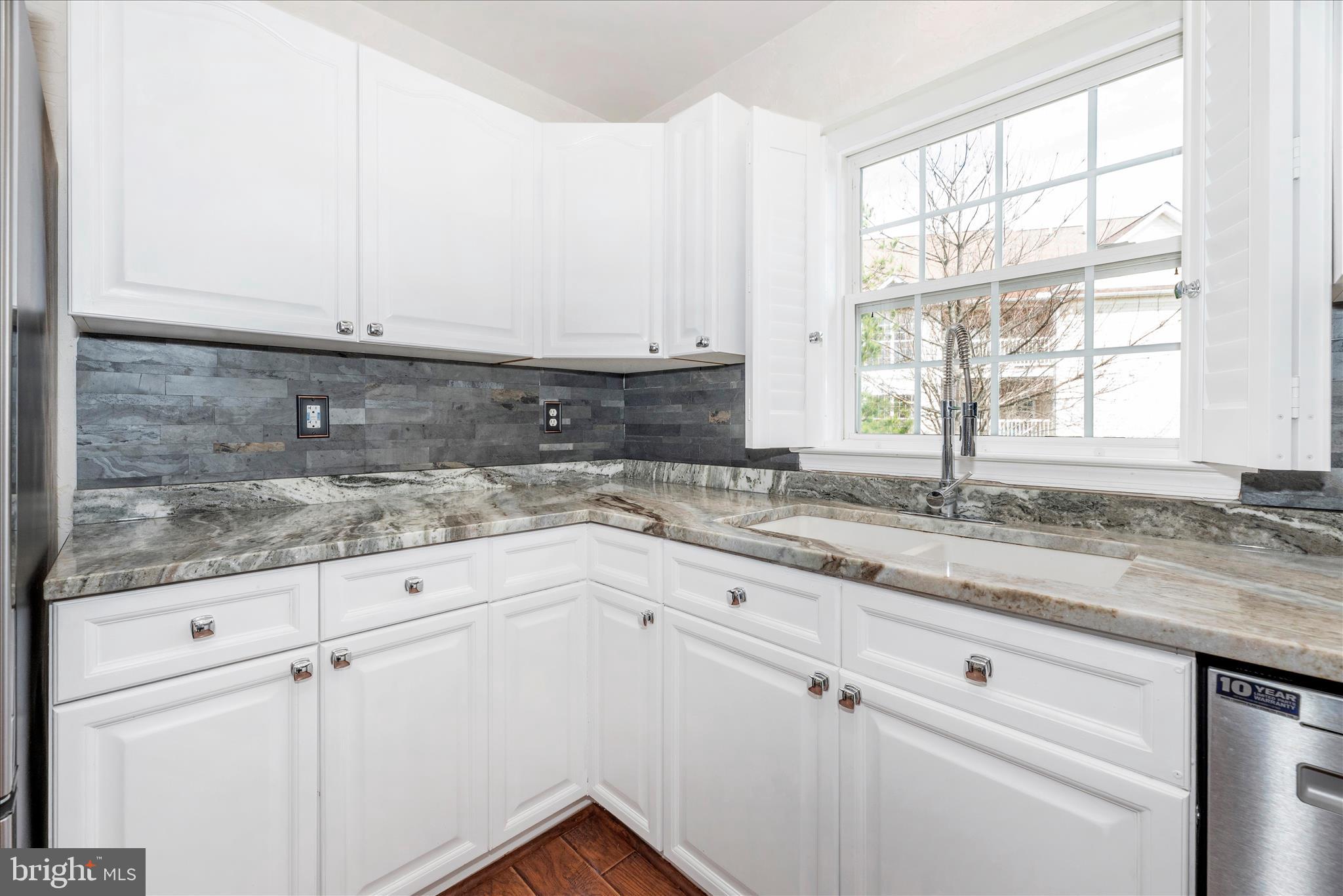 RIDGEVIEW - Residential