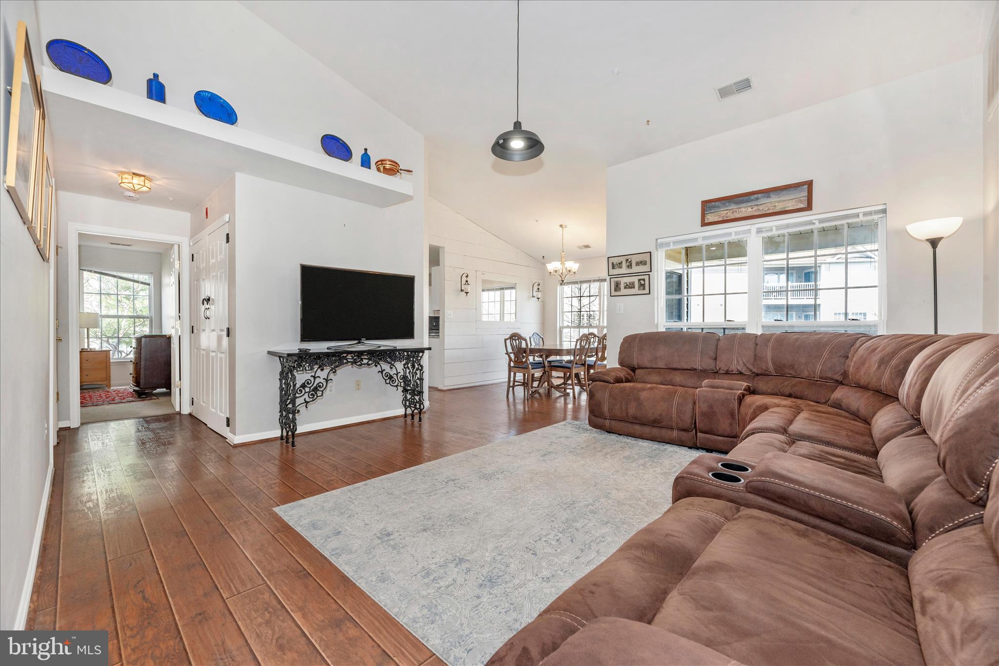 RIDGEVIEW - Residential