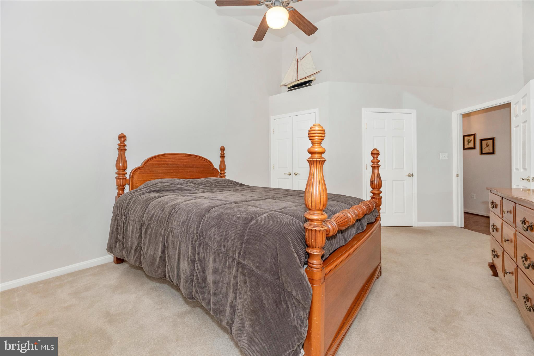 RIDGEVIEW - Residential