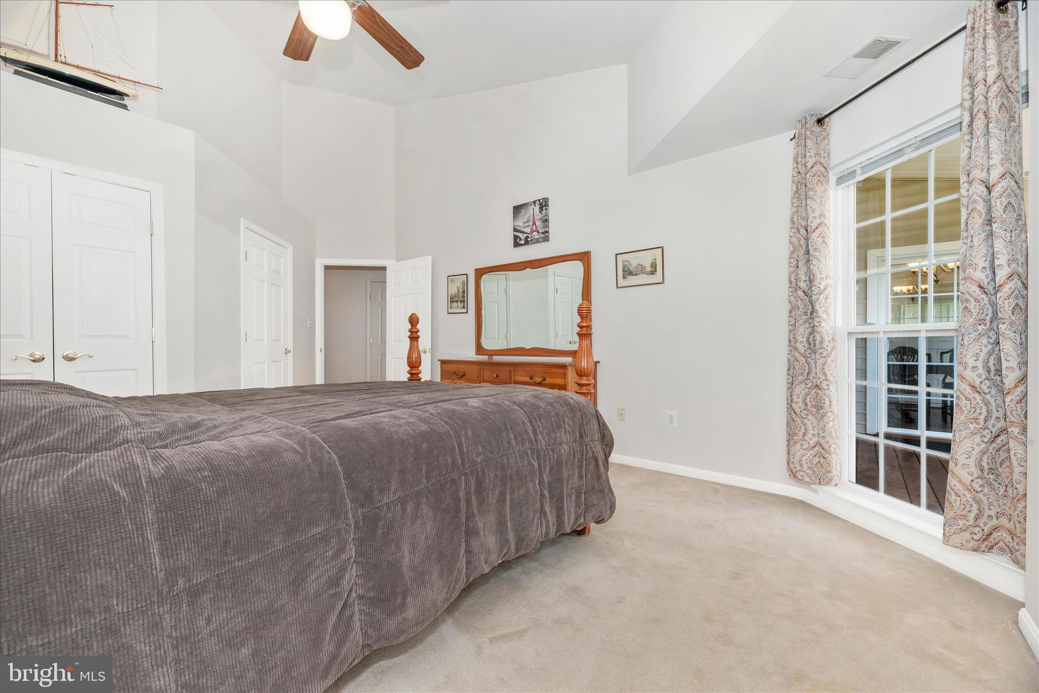 RIDGEVIEW - Residential