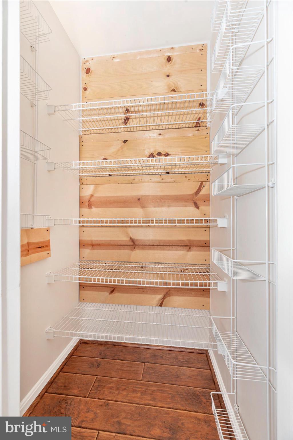 RIDGEVIEW - Residential