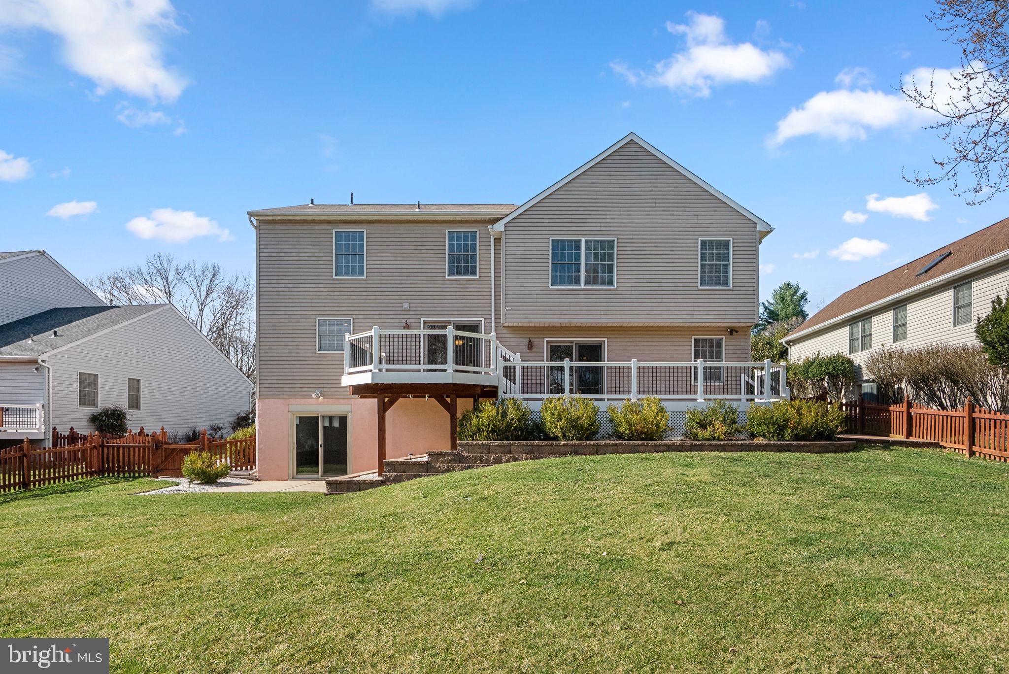 ST JOHN'S CROSSING - Residential