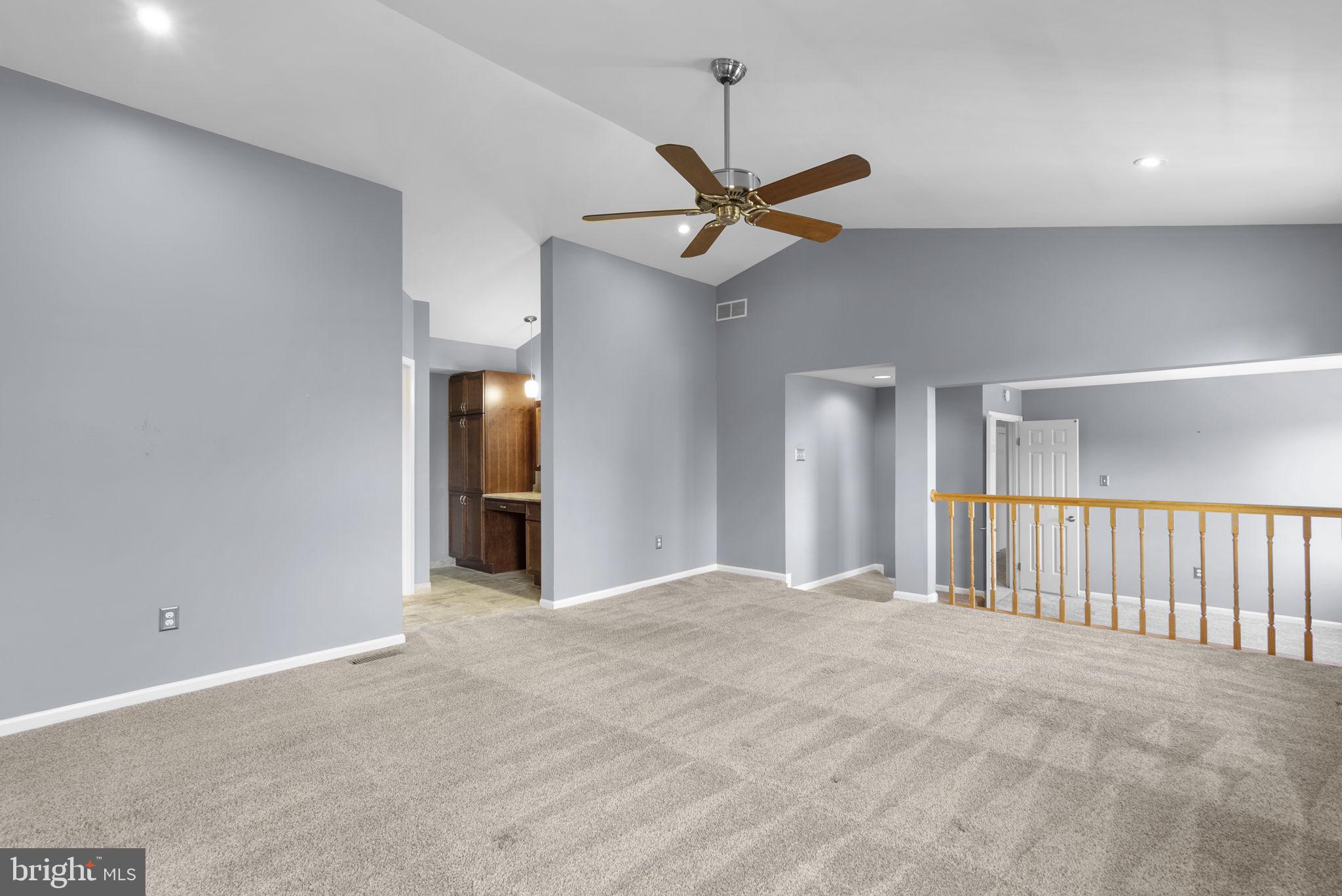 ST JOHN'S CROSSING - Residential