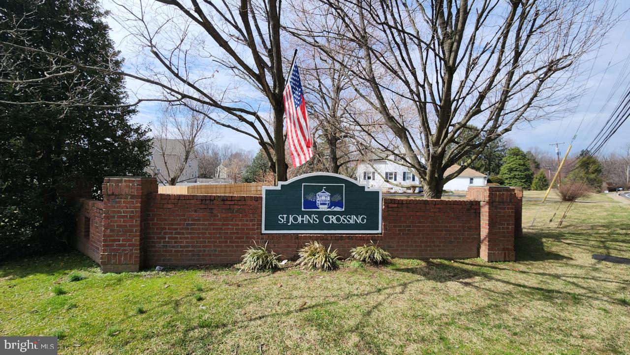 ST JOHN'S CROSSING - Residential