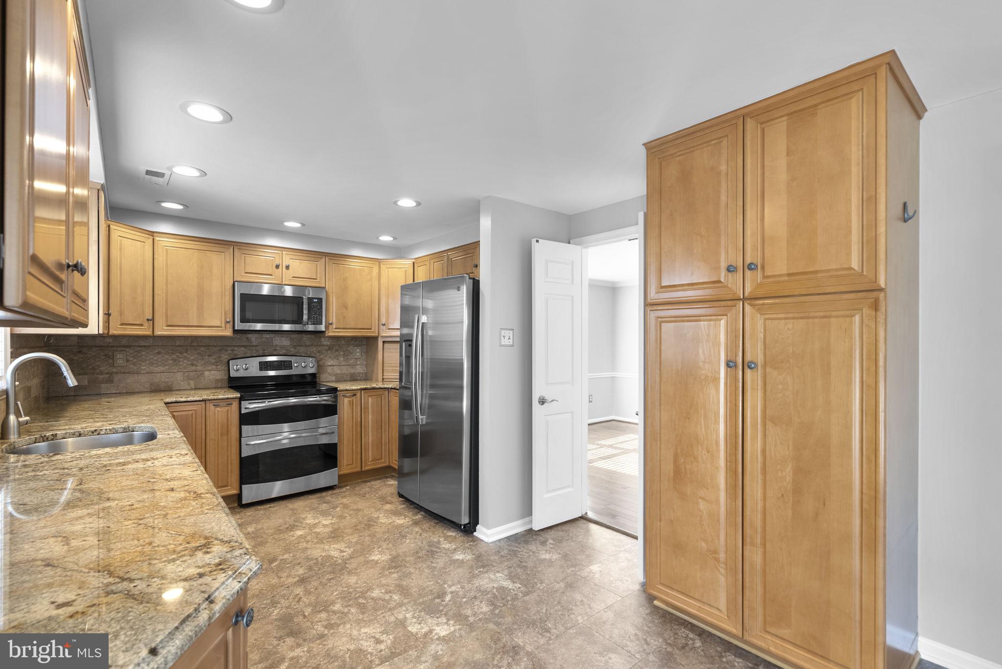 ST JOHN'S CROSSING - Residential