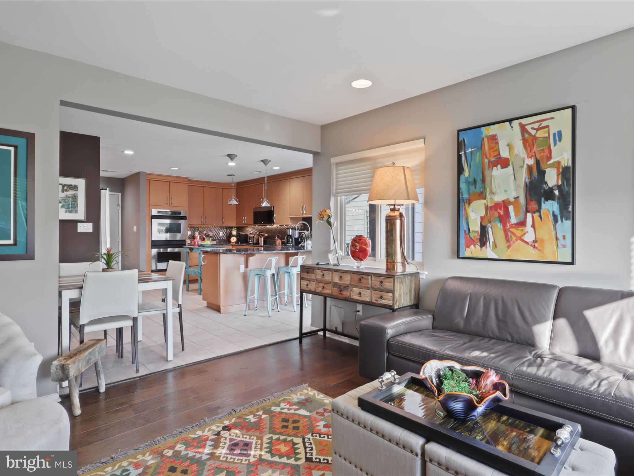 RESTON - Residential