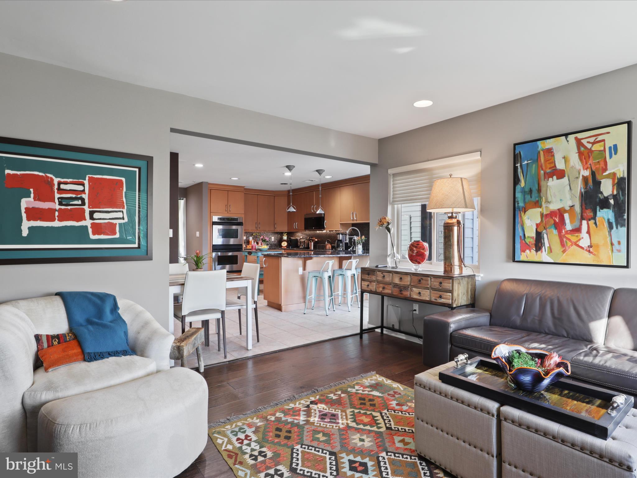 RESTON - Residential