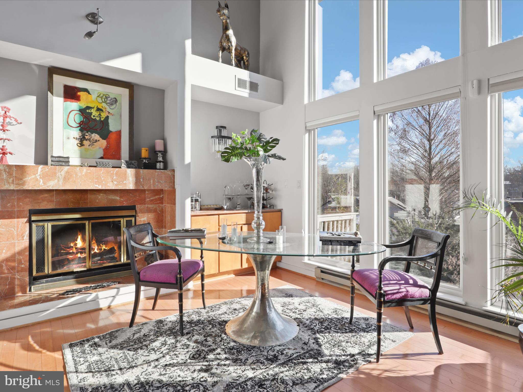 RESTON - Residential