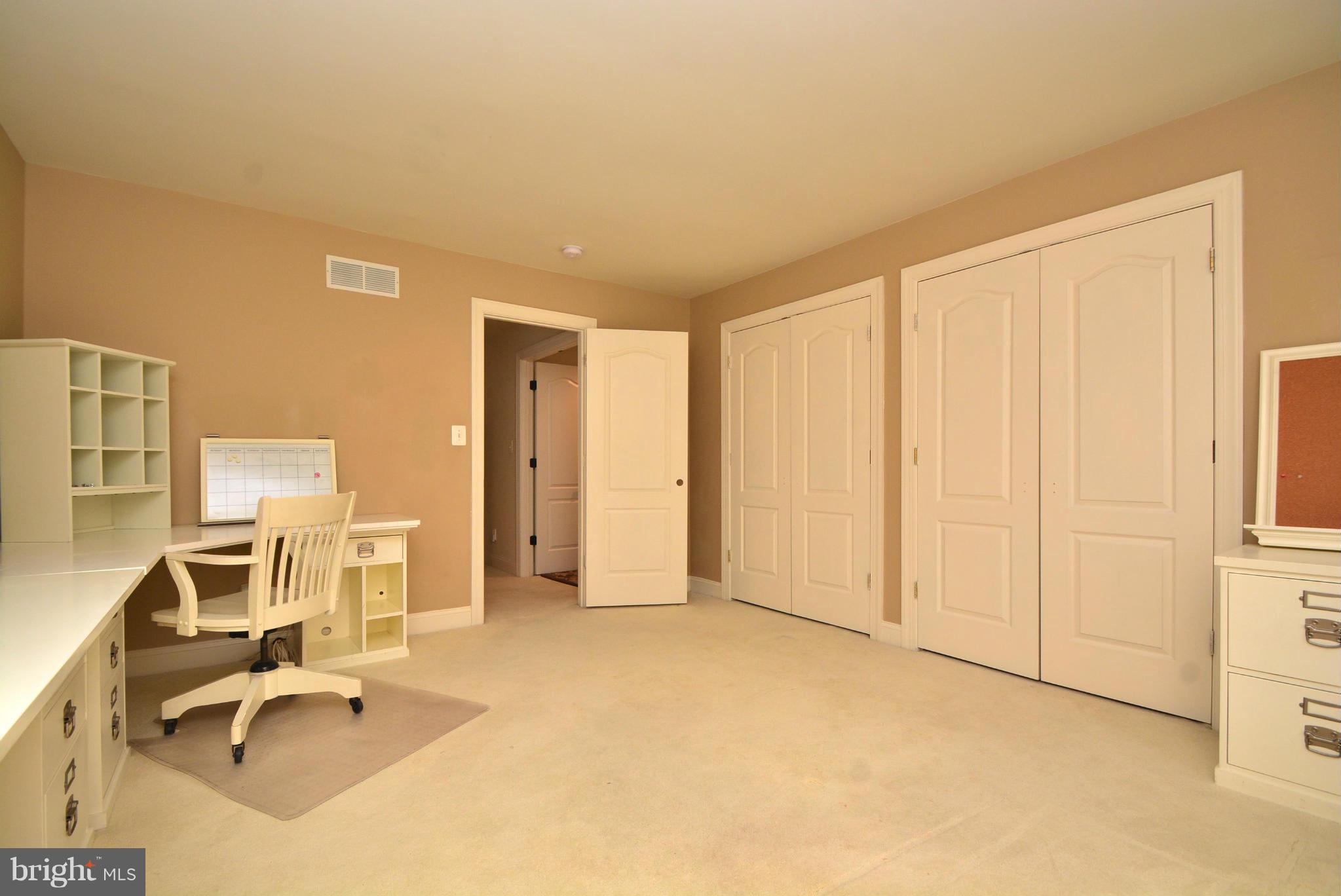 PERRY HALL FARMS - Residential