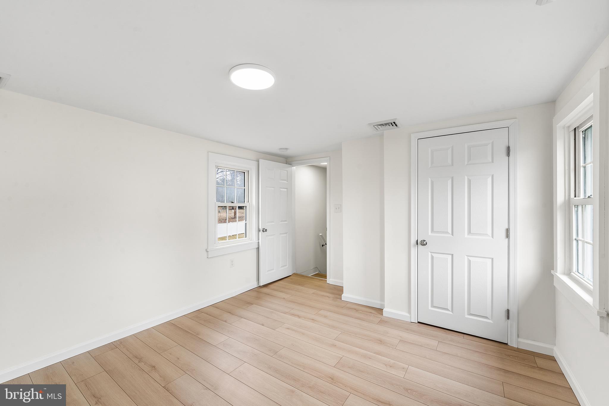 CHURCH HILL - Residential