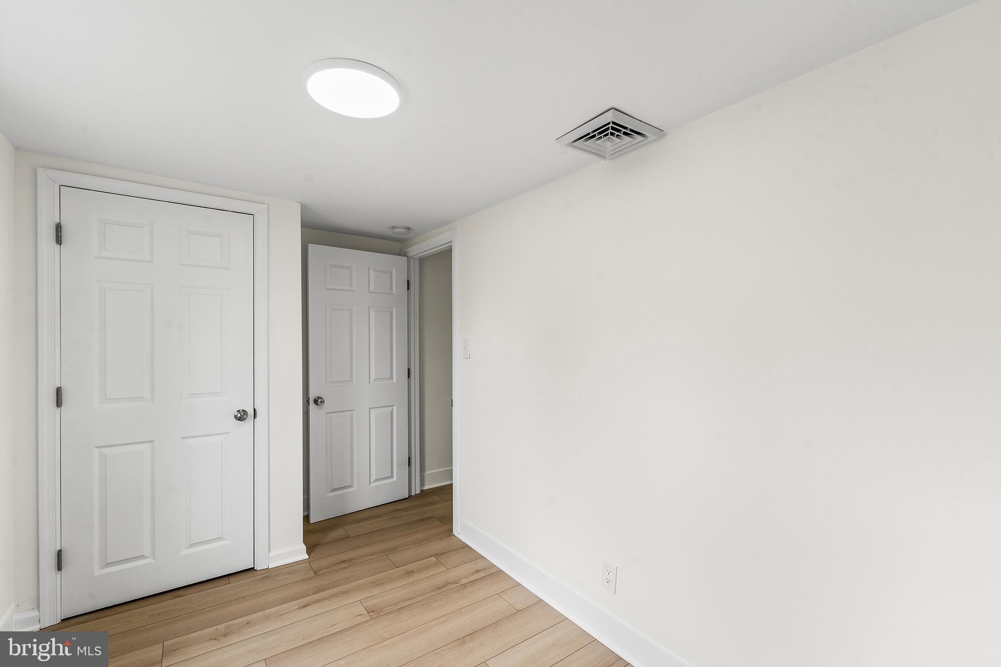 CHURCH HILL - Residential