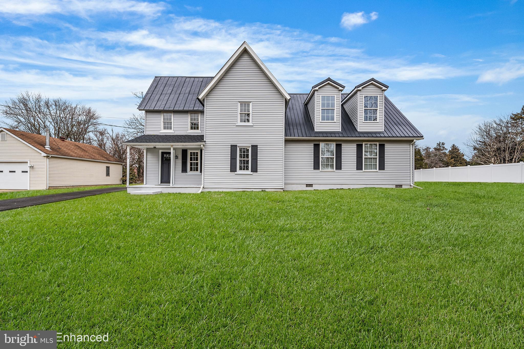 CHURCH HILL - Residential