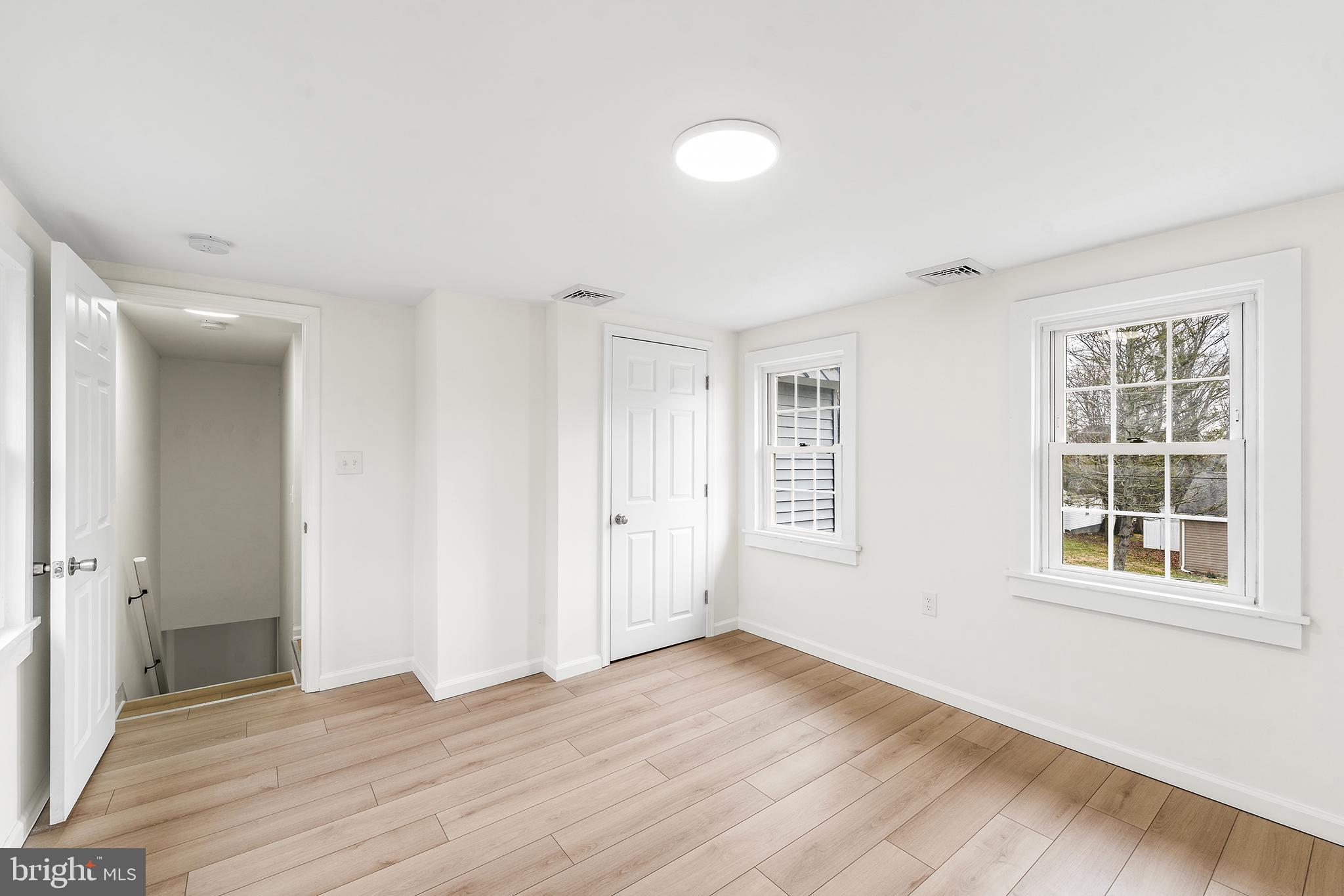 CHURCH HILL - Residential