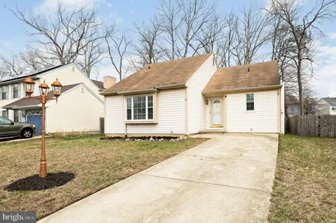 61 Oak Forest Drive, Sicklerville, NJ 08081 - #: NJCD2113044