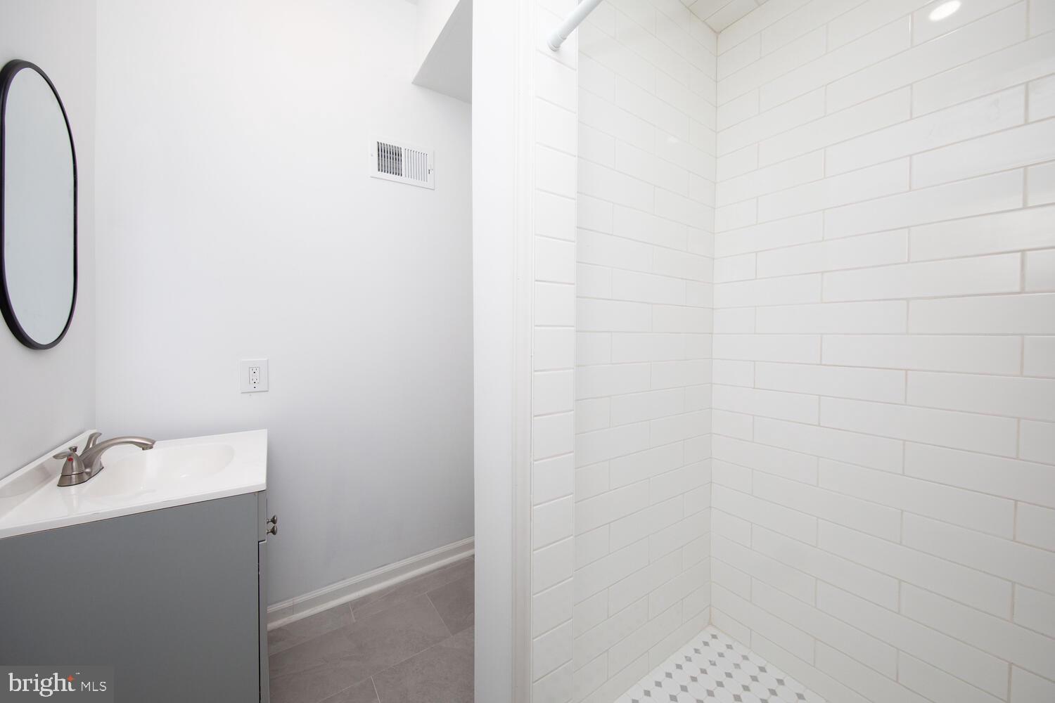 BREWERYTOWN - Residential Lease