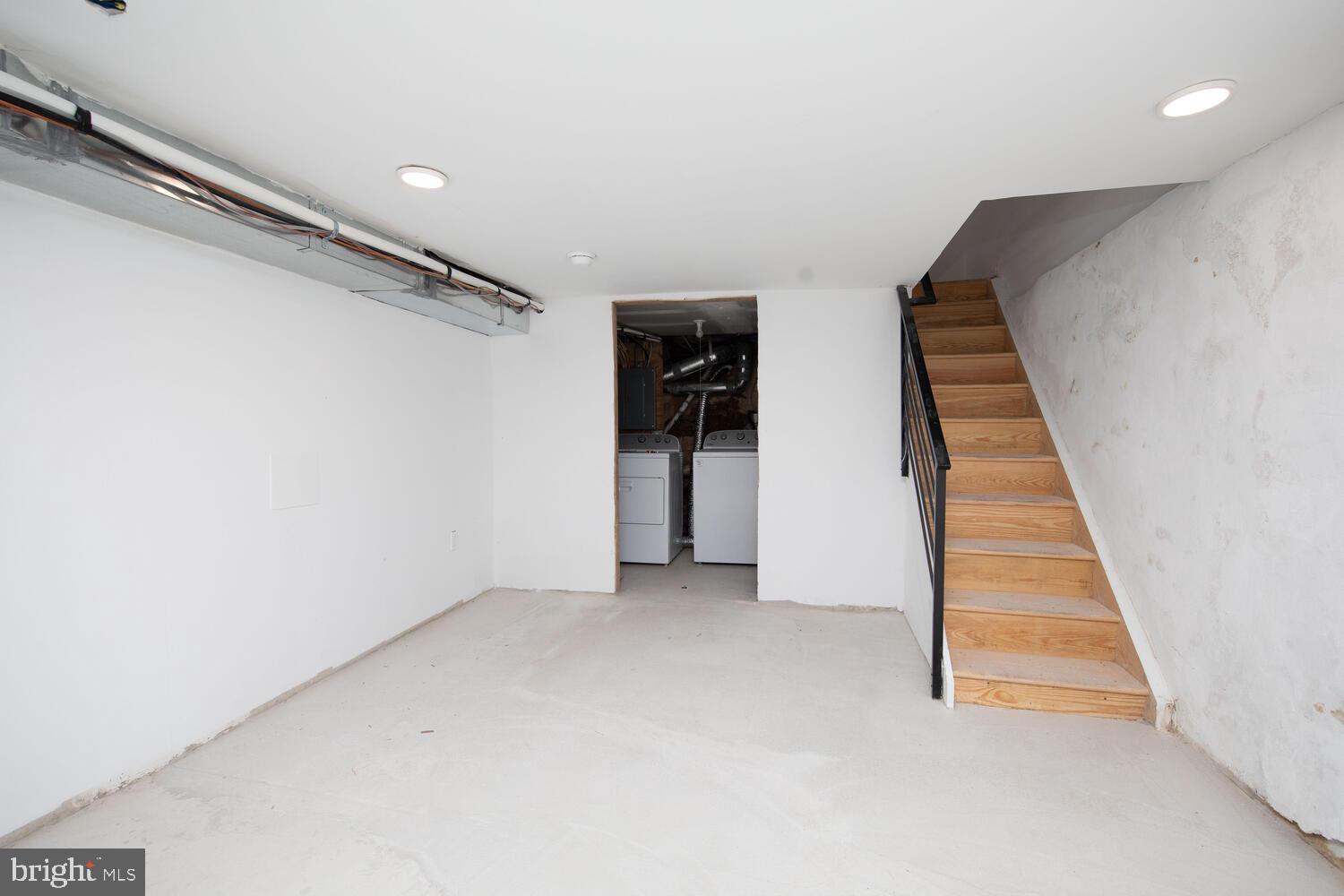 BREWERYTOWN - Residential Lease