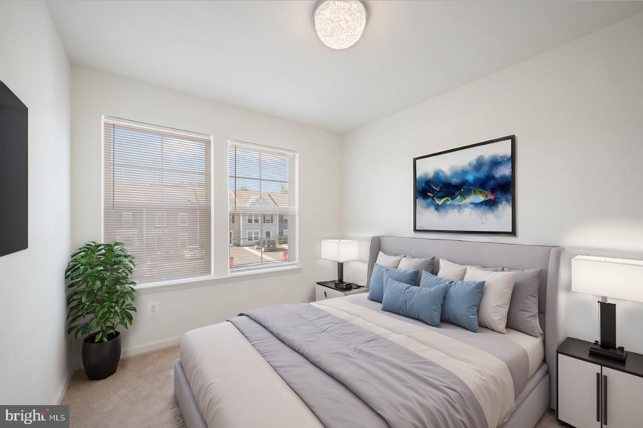 WHISPERING PINES - Residential