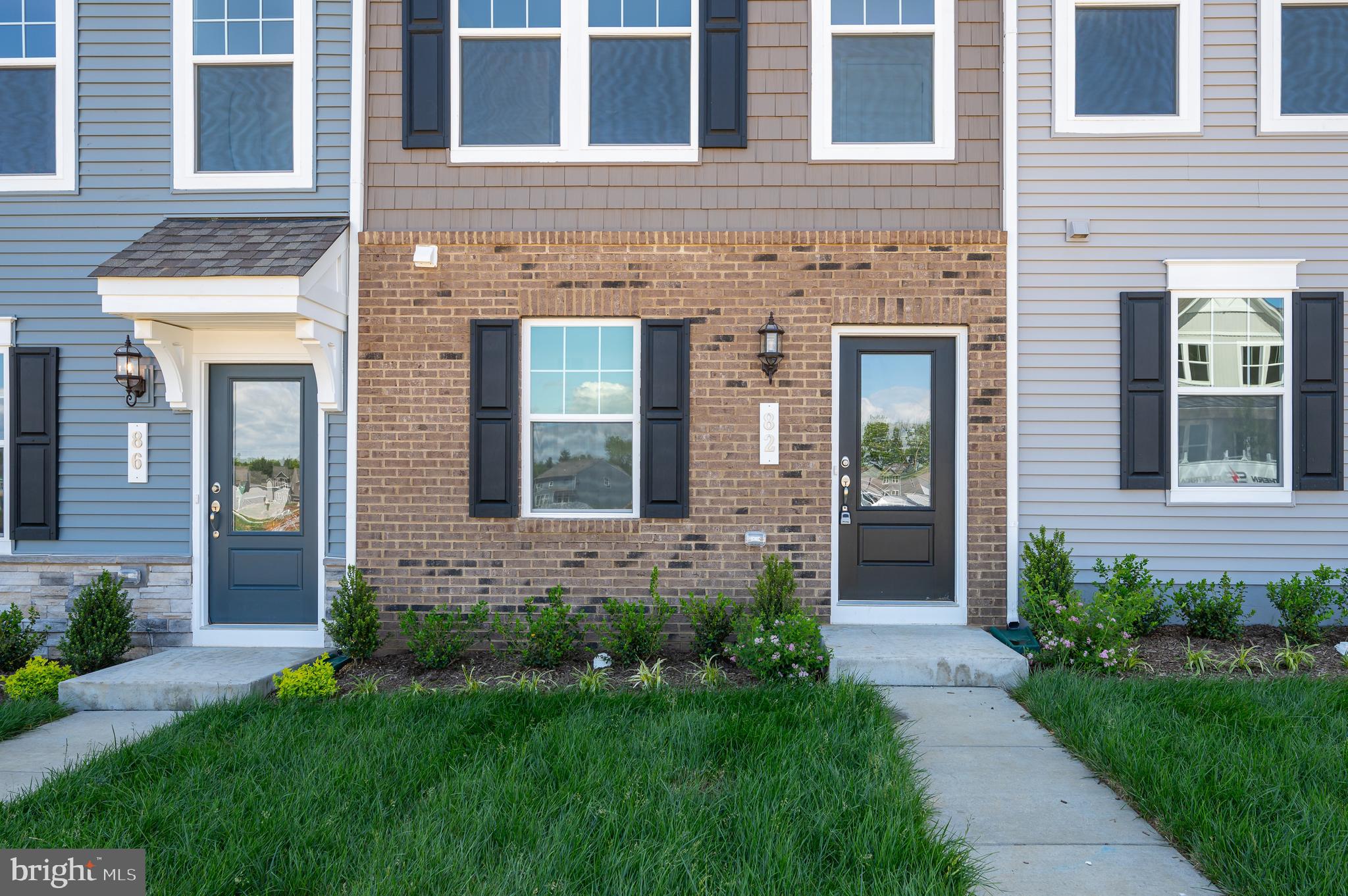 PRESIDENTS POINTE - Residential Lease