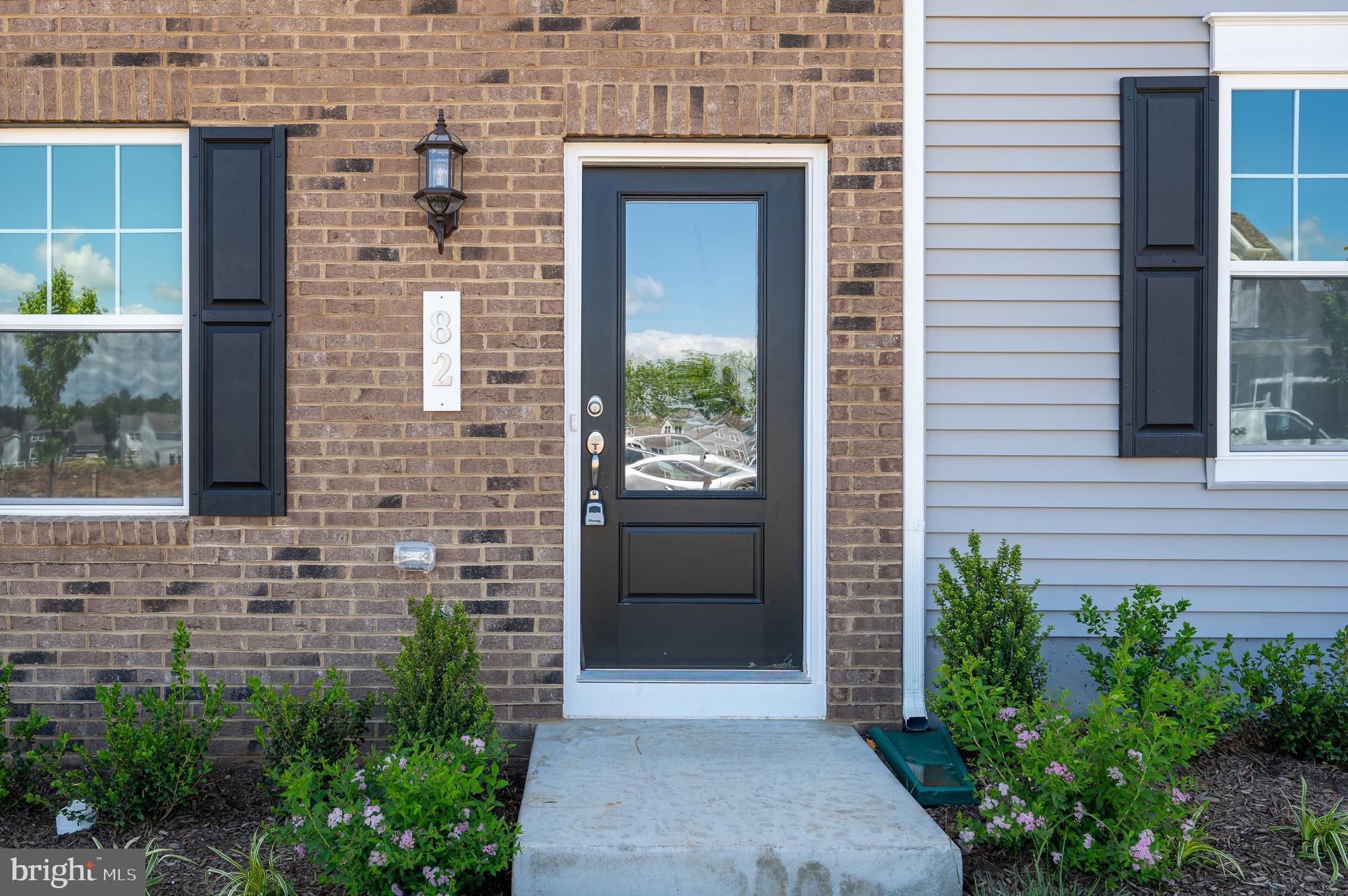 PRESIDENTS POINTE - Residential Lease