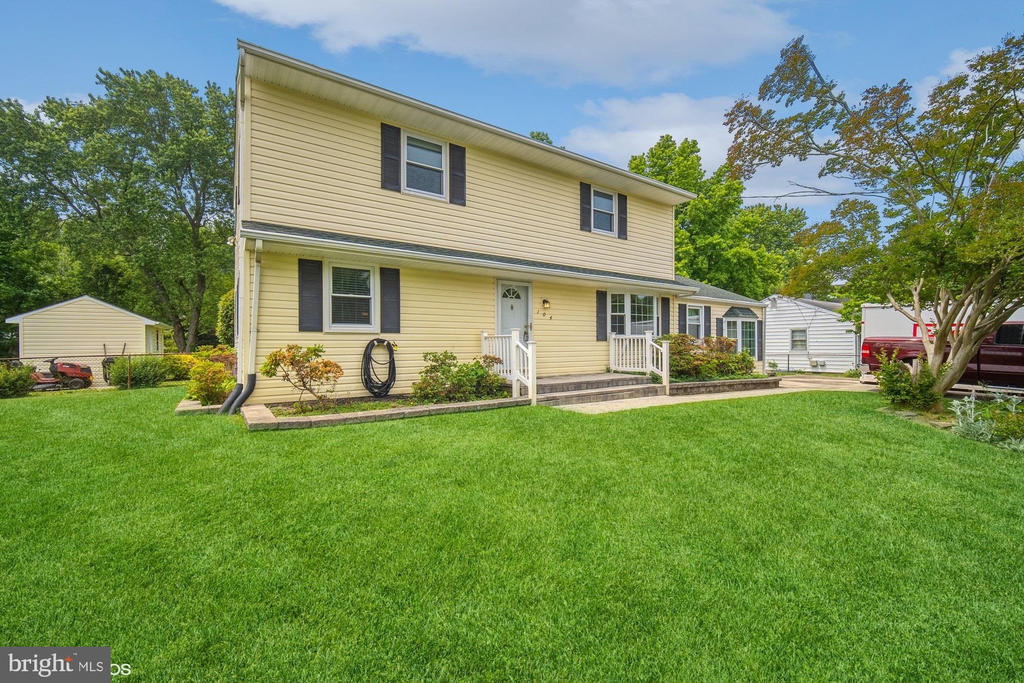 HOLLY HILL HARBOR - Residential