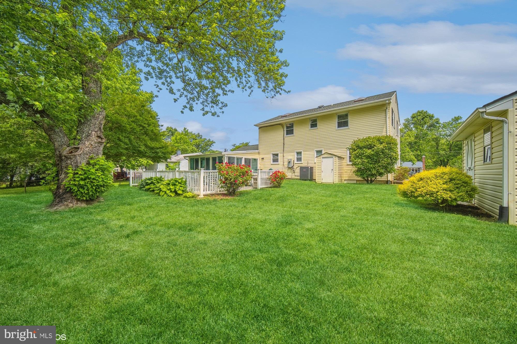 HOLLY HILL HARBOR - Residential