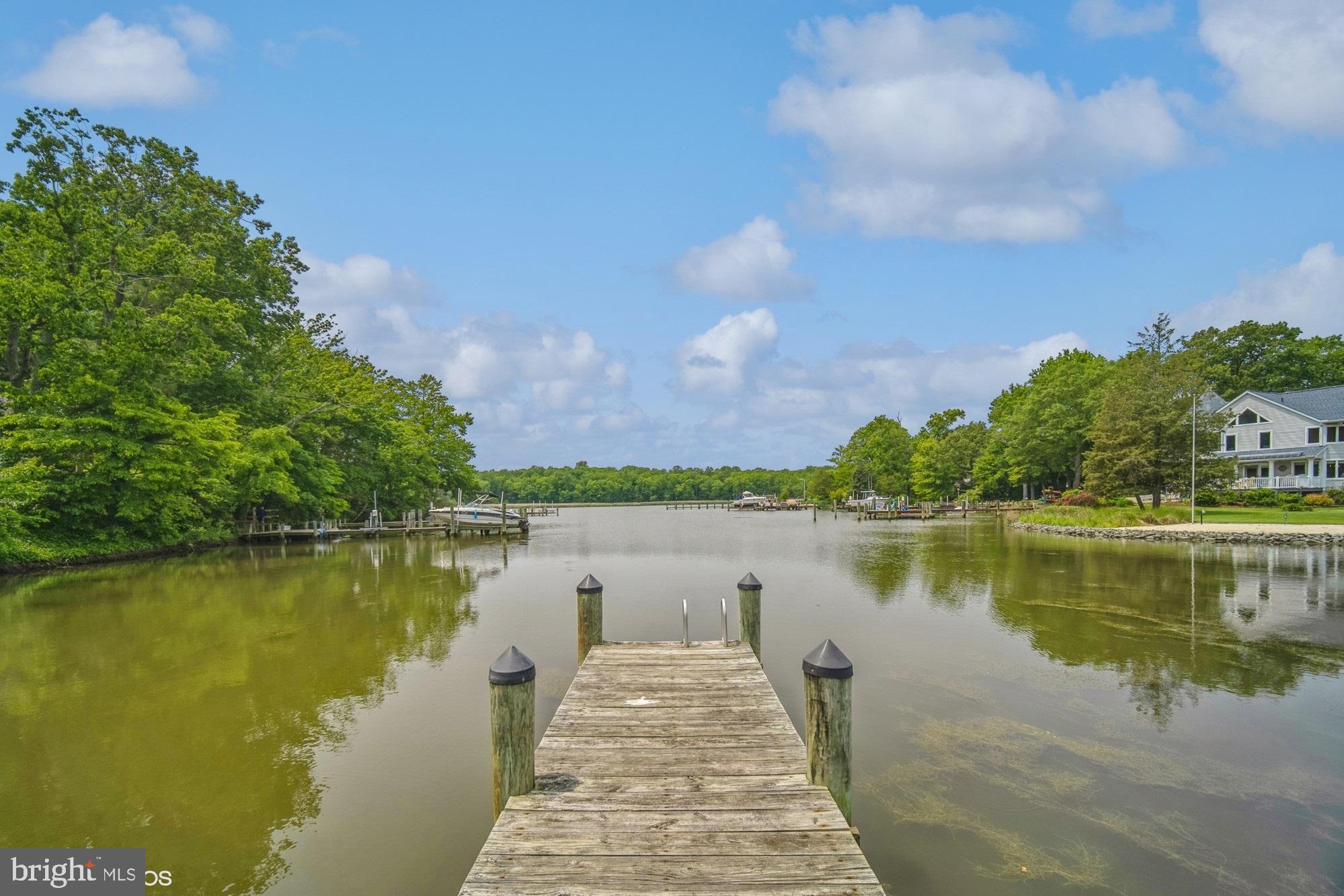 HOLLY HILL HARBOR - Residential