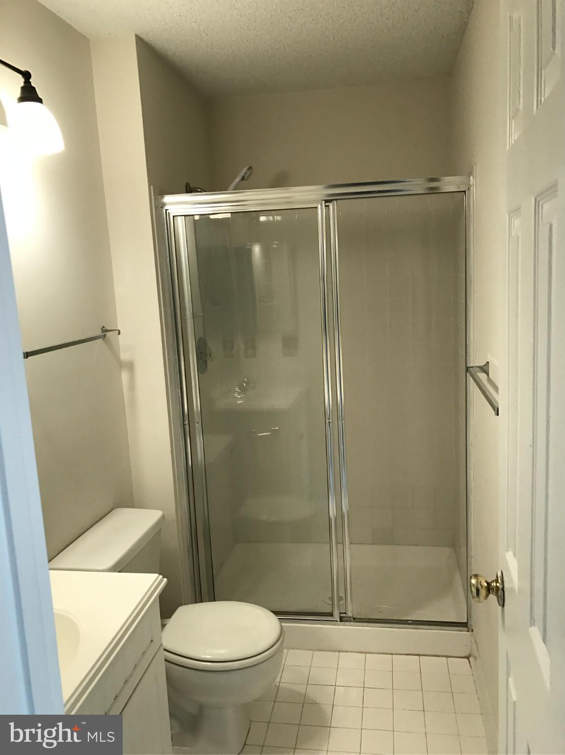 HEIGHTS AT PENDERBROOK - Residential Lease