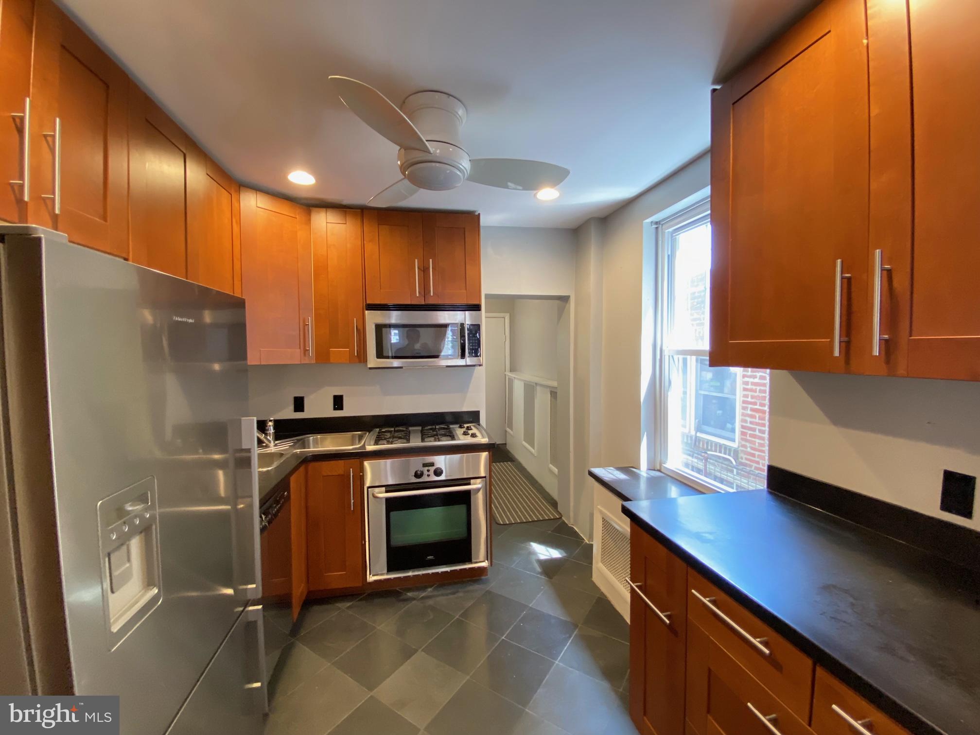 FAIRMOUNT - Residential Lease