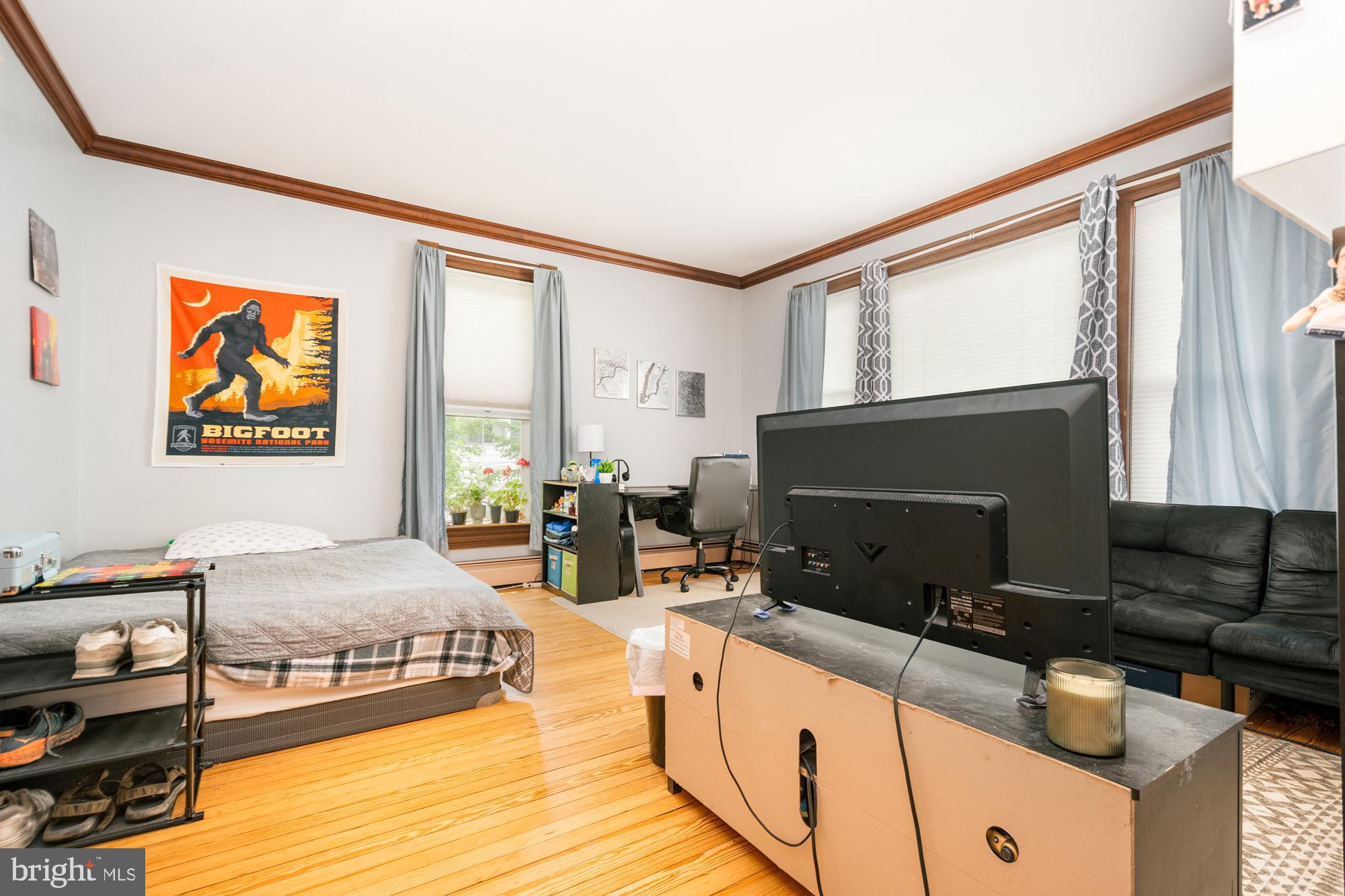 MOUNTAIN LAKE PARK - Residential