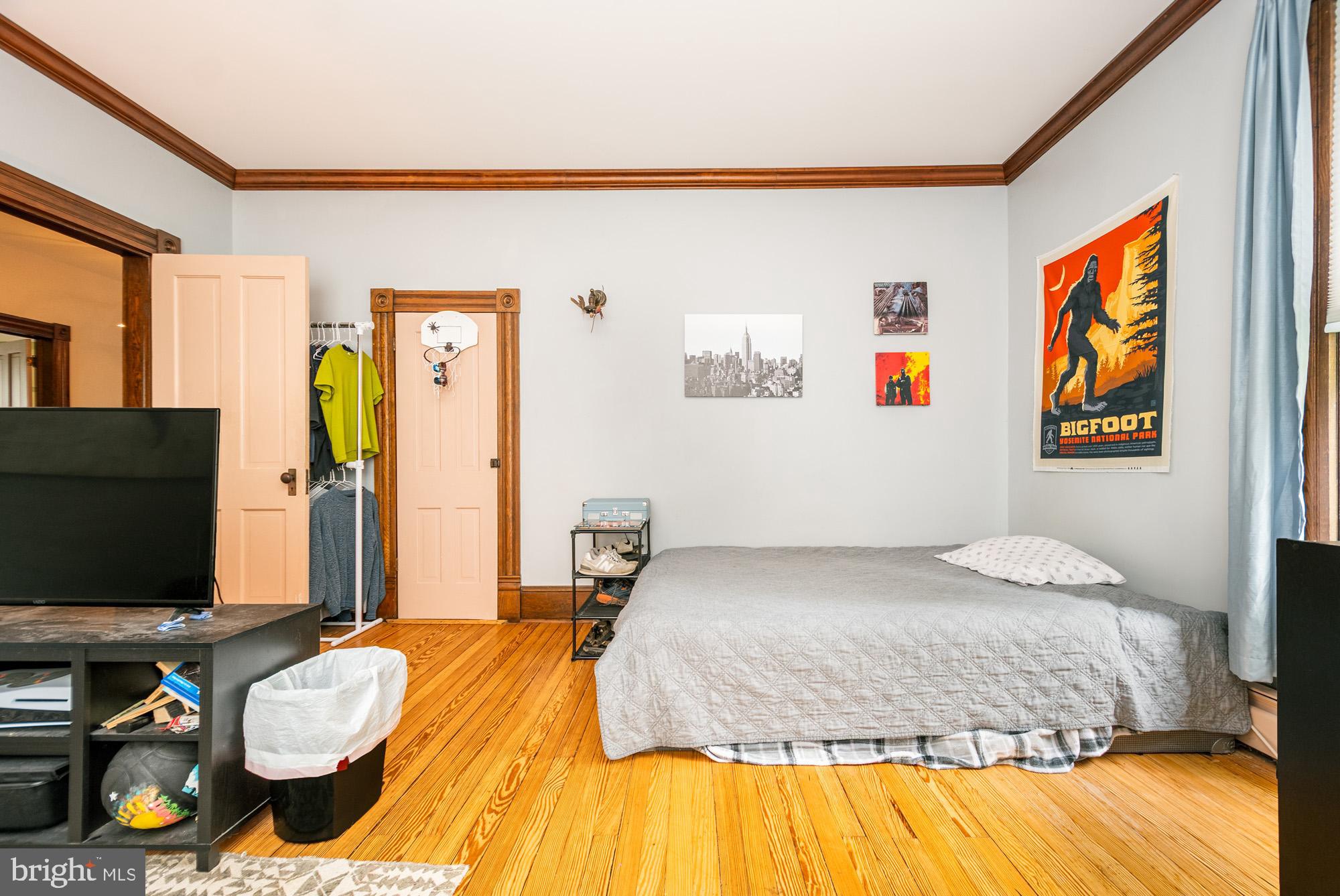 MOUNTAIN LAKE PARK - Residential