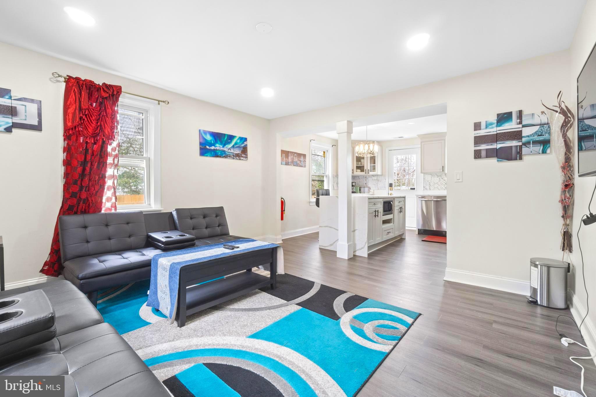 CAPITOL HEIGHTS - Residential