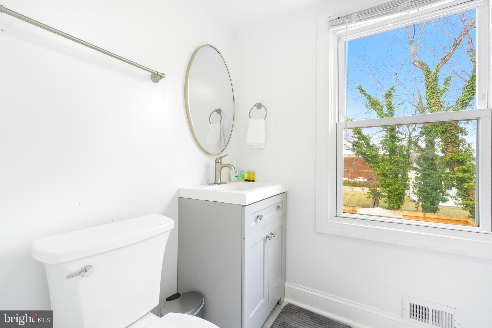 CAPITOL HEIGHTS - Residential