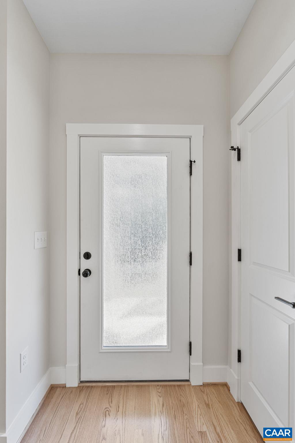 LAKE MONTICELLO - Residential