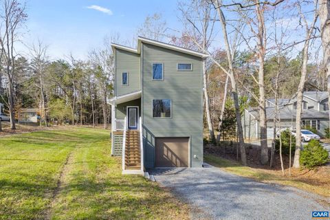 Homes For Sale - 34 Turkeysag Trl<br/> PALMYRA, VA 22963