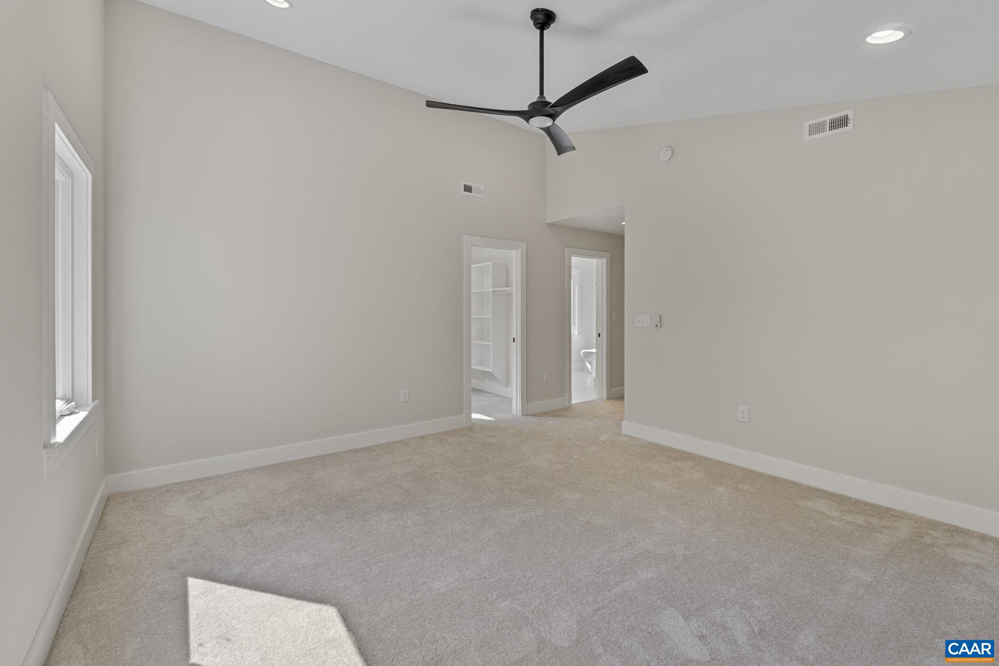 LAKE MONTICELLO - Residential