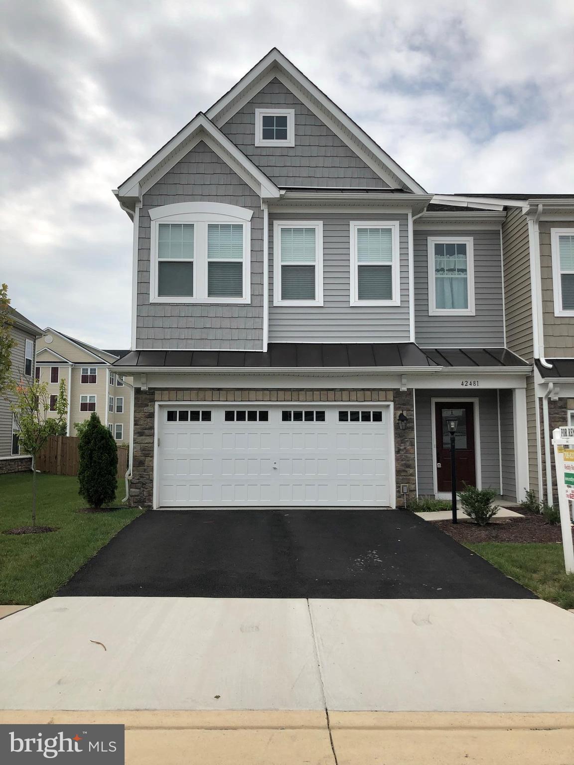 BRAMBLETON LANDBAY 3 - Residential Lease