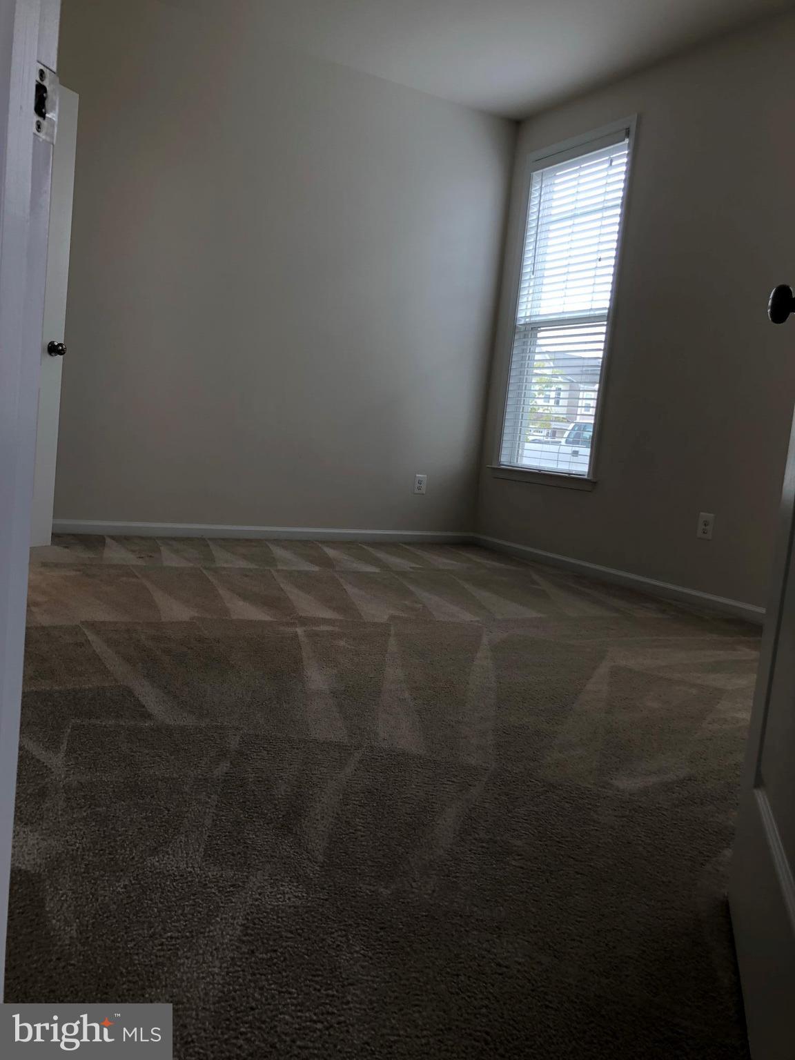 BRAMBLETON LANDBAY 3 - Residential Lease