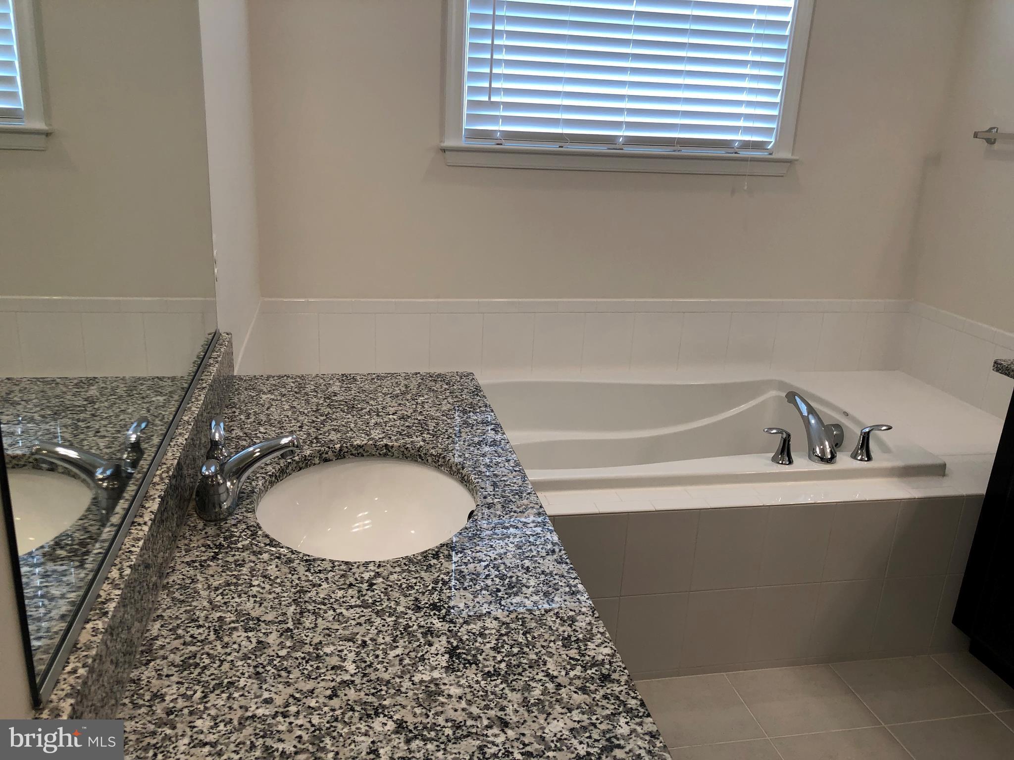 BRAMBLETON LANDBAY 3 - Residential Lease